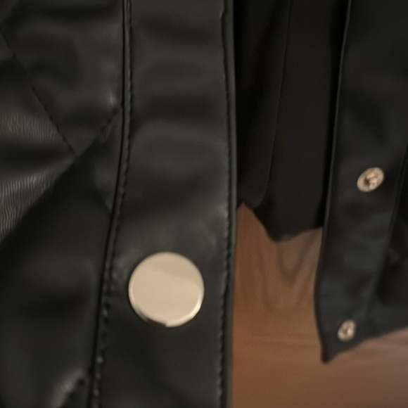 Anne Klein jacket. XL. NWT. Non-smoking home. Bundle and save. - Picture 4 of 8